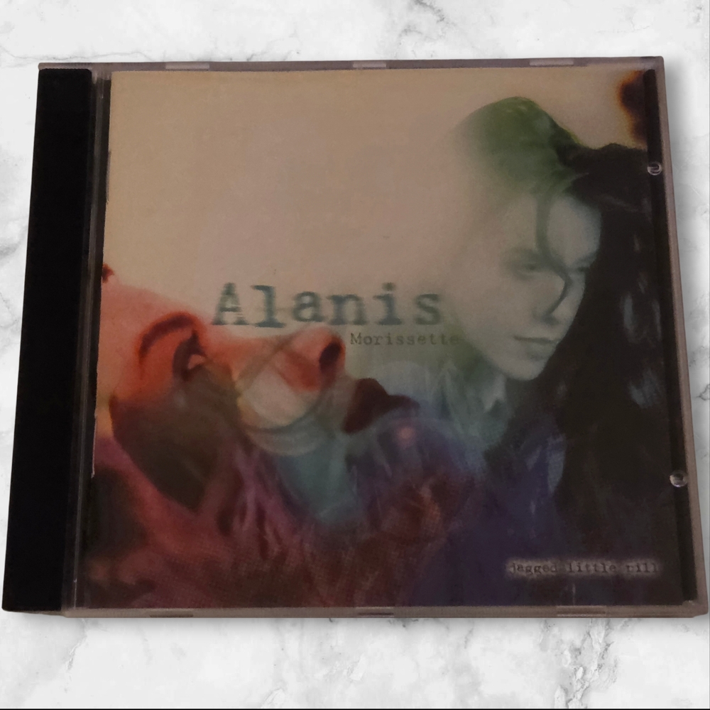 🔥 3/$15 🔥 CD - Alanis Morissette "Jagged Little Pill"